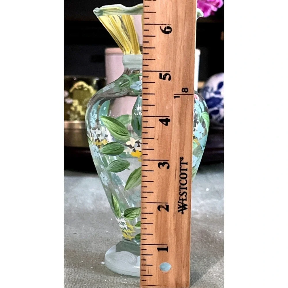 Tracy Porter Vintage Hand-Painted Glass Bud Vase~EUC